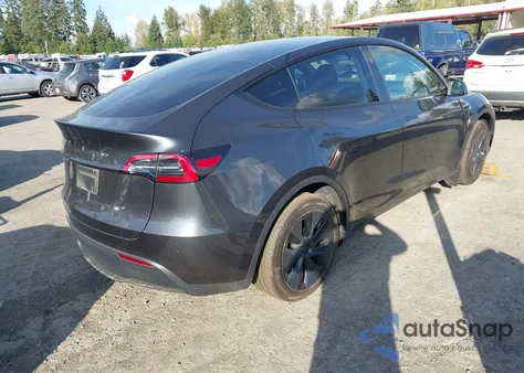 2024 Tesla Model Y Long Range Dual Motor All-Wheel Drive/Rwd из США, поврежденный, VIN 7SAYGDED3RF183932